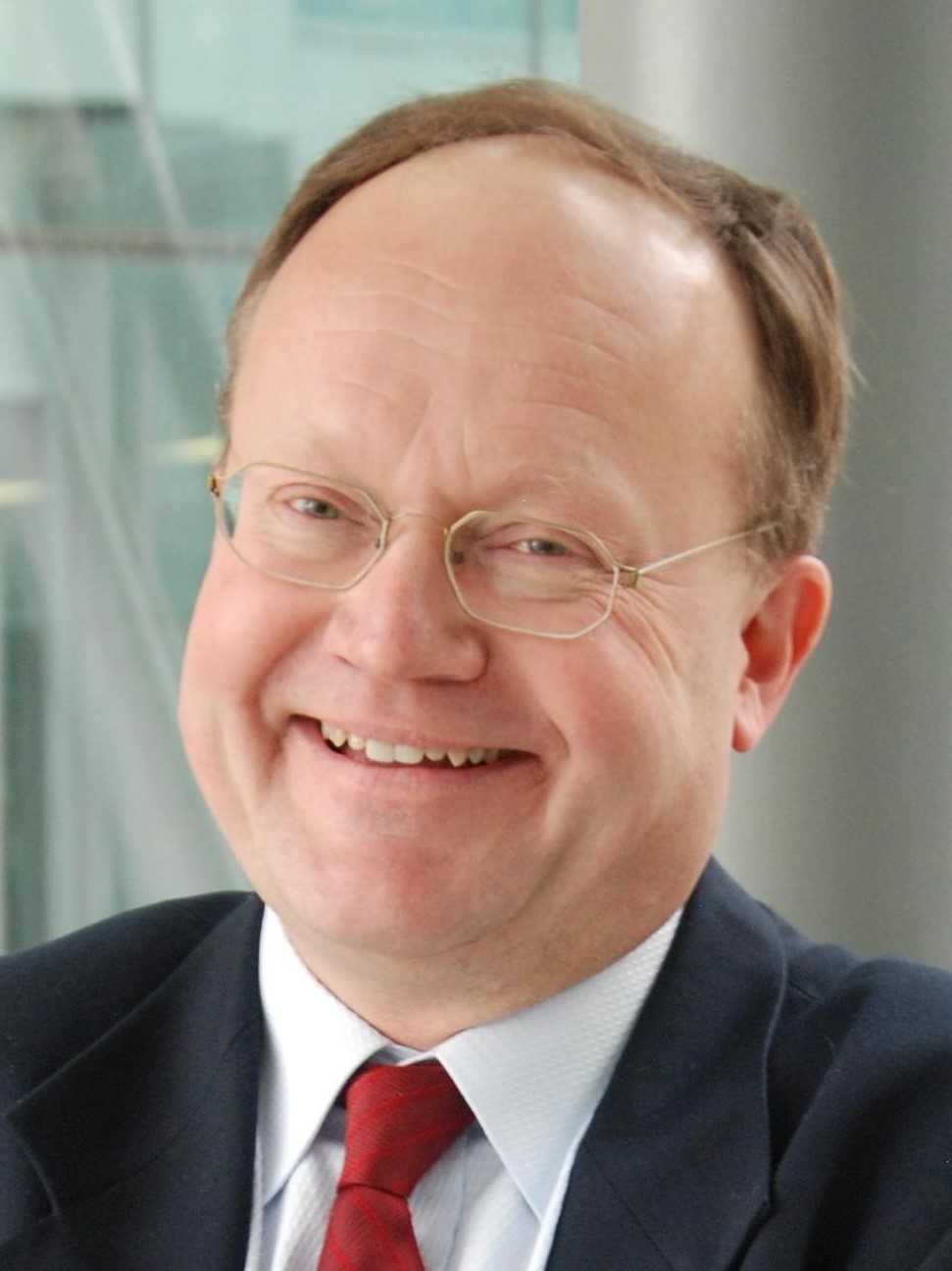 Dr. Dietmar Kennepohl